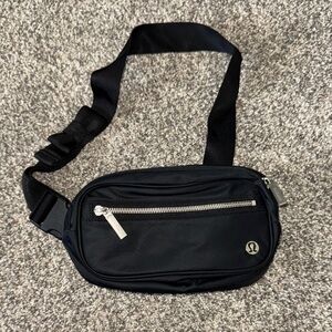 Lululemon Wunderlust Black Belt Bag
